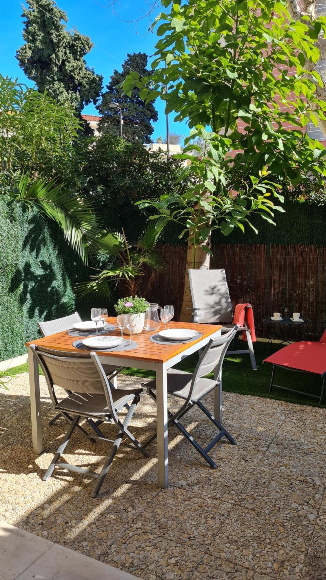 Sun-beach Avec Parking Et Jardin - 500m Des Plages De Juan Les Pins Apartment